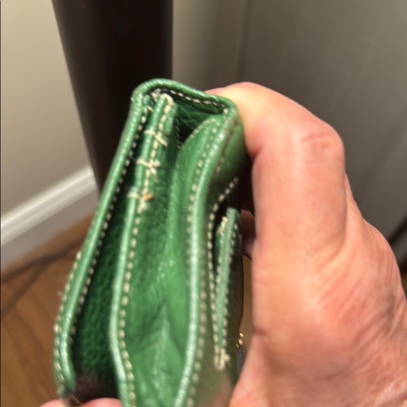 Maxx Green Leather Organizer Wallet - Picture 13 of 14